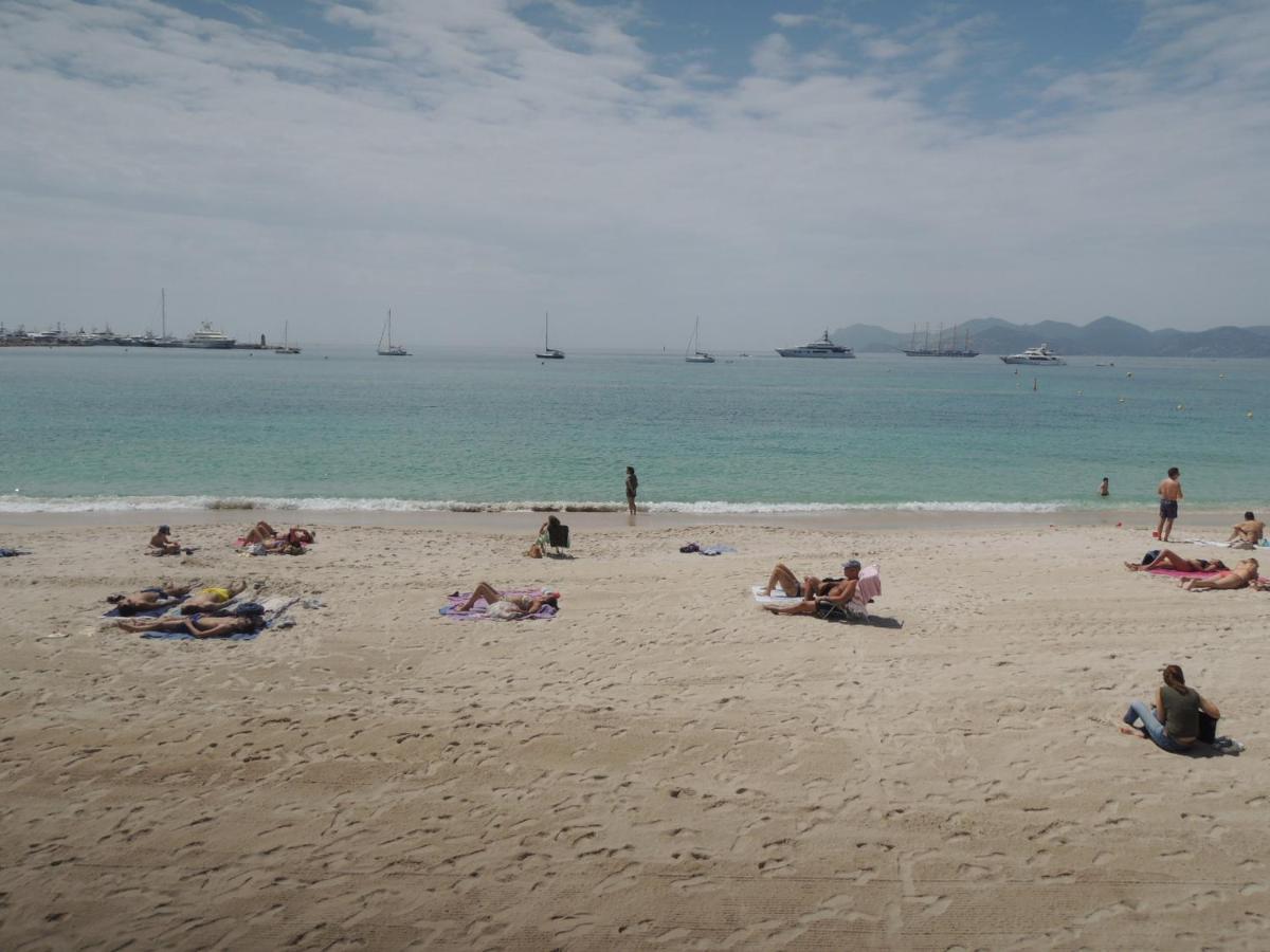 Totolulu Cannes Blue Corner ภายนอก รูปภาพ