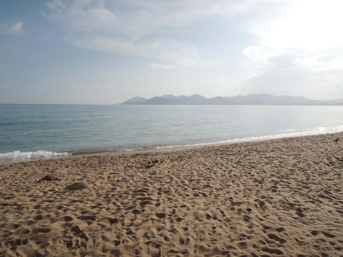 Totolulu Cannes Blue Corner ภายนอก รูปภาพ