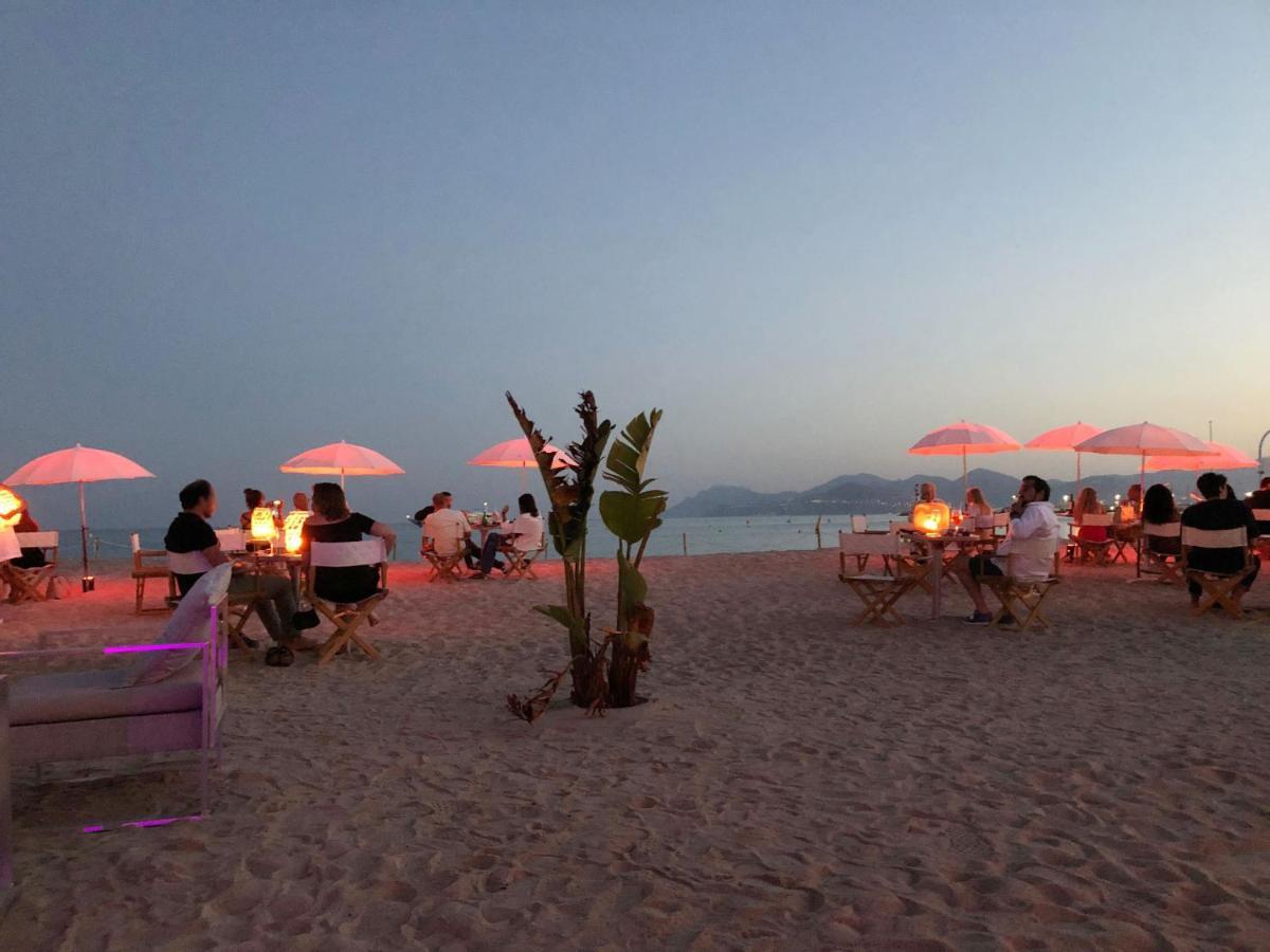 Totolulu Cannes Blue Corner ภายนอก รูปภาพ